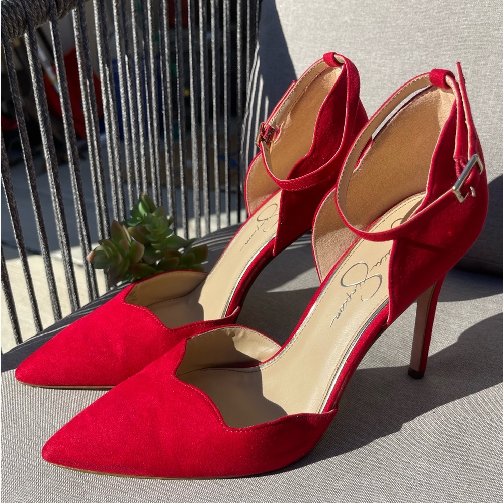 Red Jessica Simpson heels- size 9